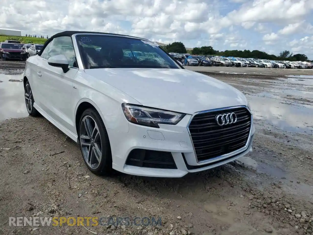 1 Photograph of a damaged car WAU5ULFF6K1019458 AUDI A3 2019