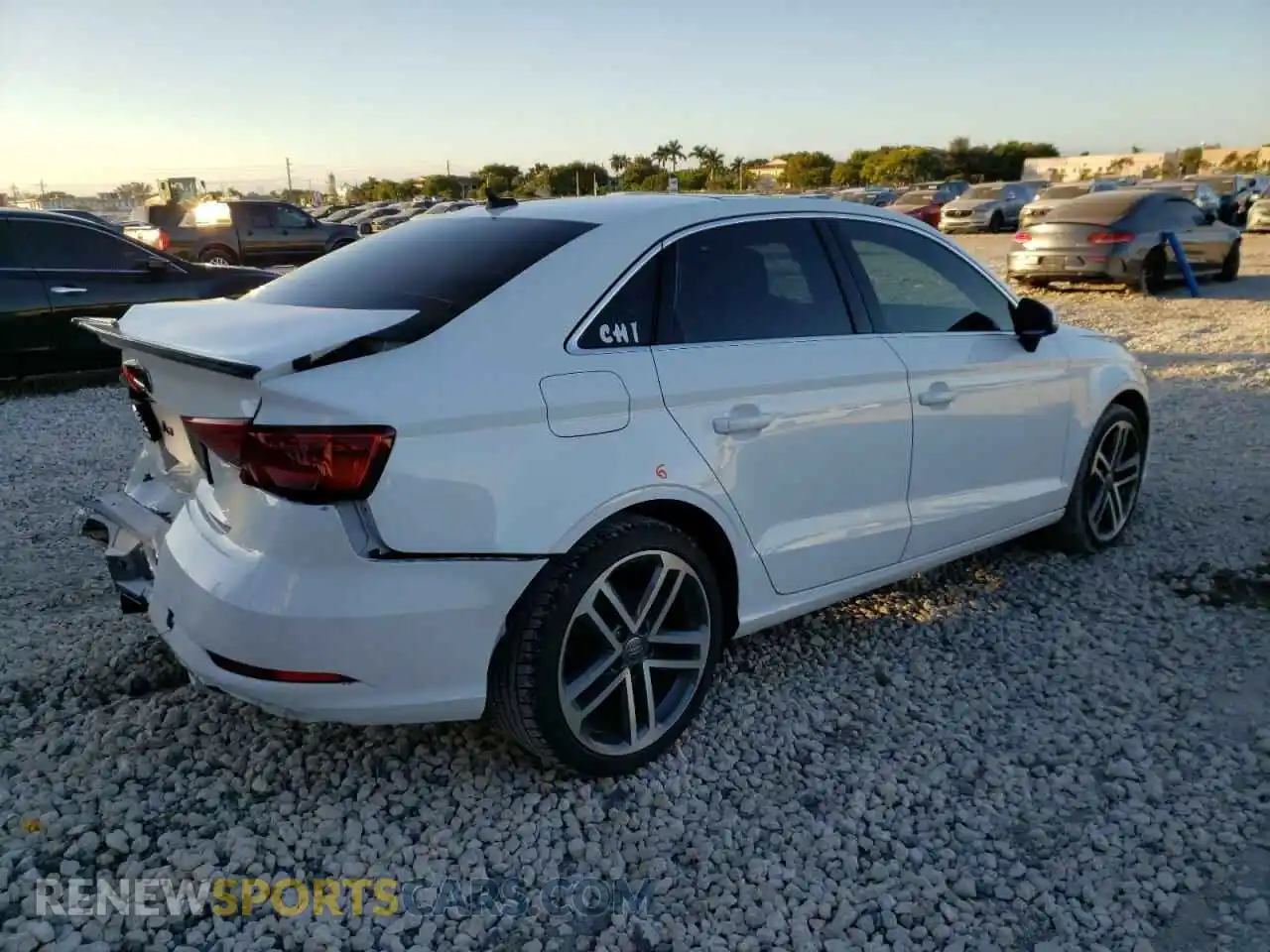 3 Photograph of a damaged car WAUAUGFF1K1011323 AUDI A3 2019
