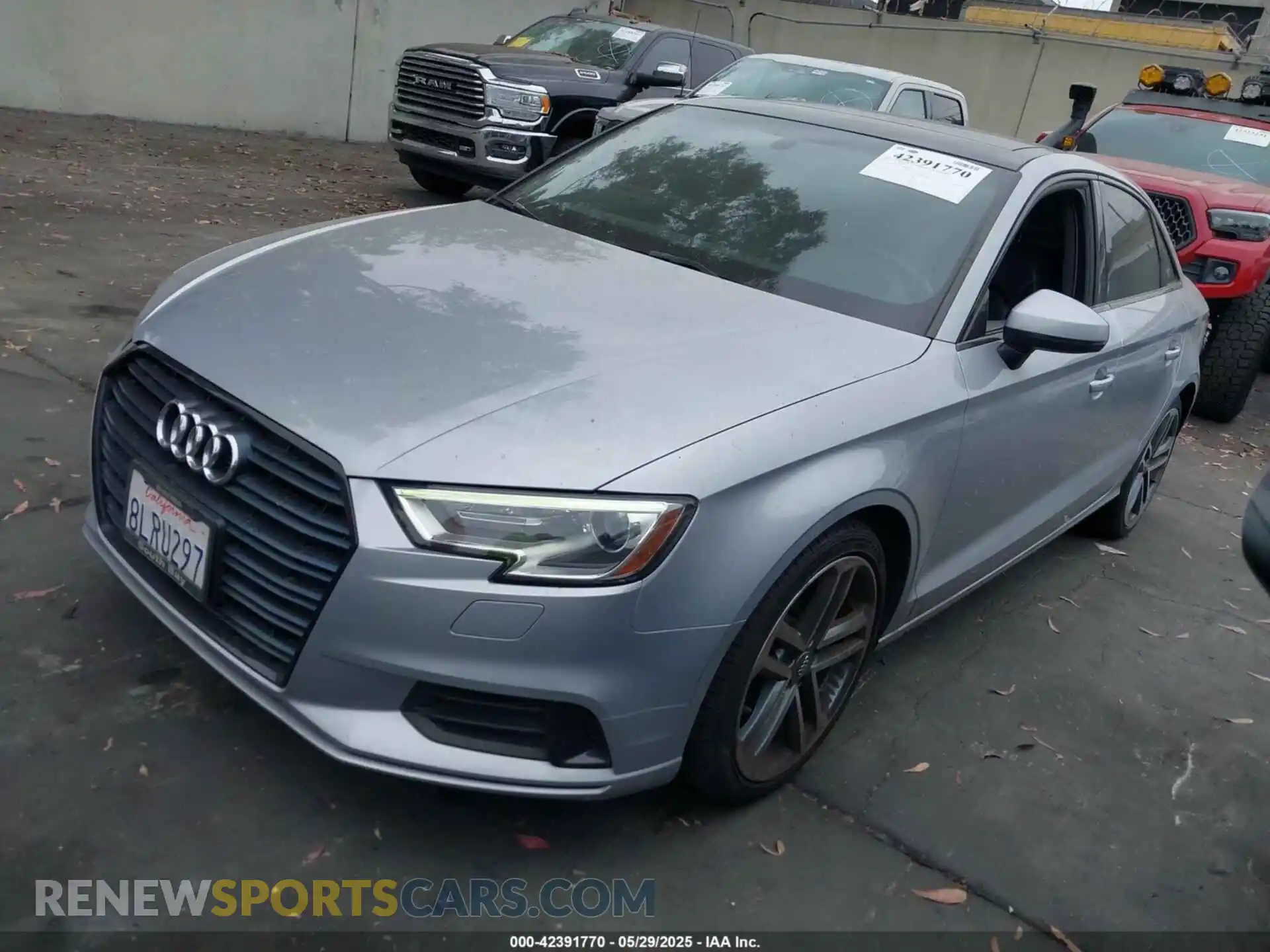 2 Photograph of a damaged car WAUAUGFF4KA098943 AUDI A3 2019