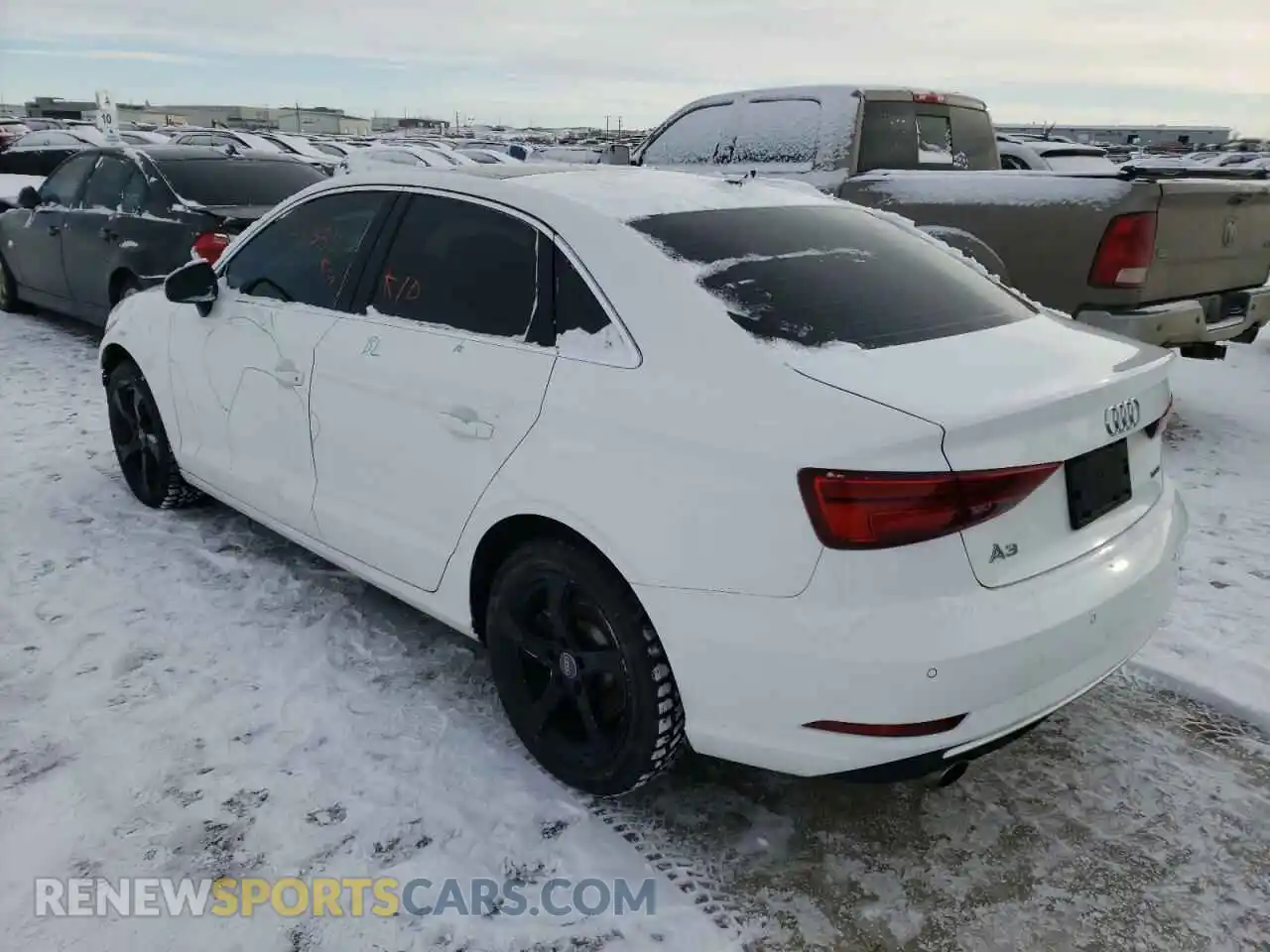 3 Photograph of a damaged car WAUBEGFF5KA082302 AUDI A3 2019