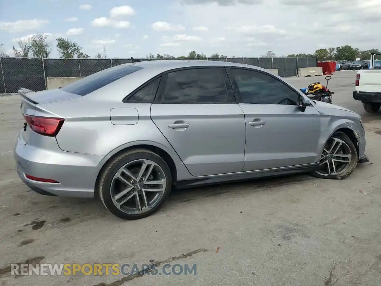 3 Photograph of a damaged car WAUAUGFF0LA053273 AUDI A3 2020