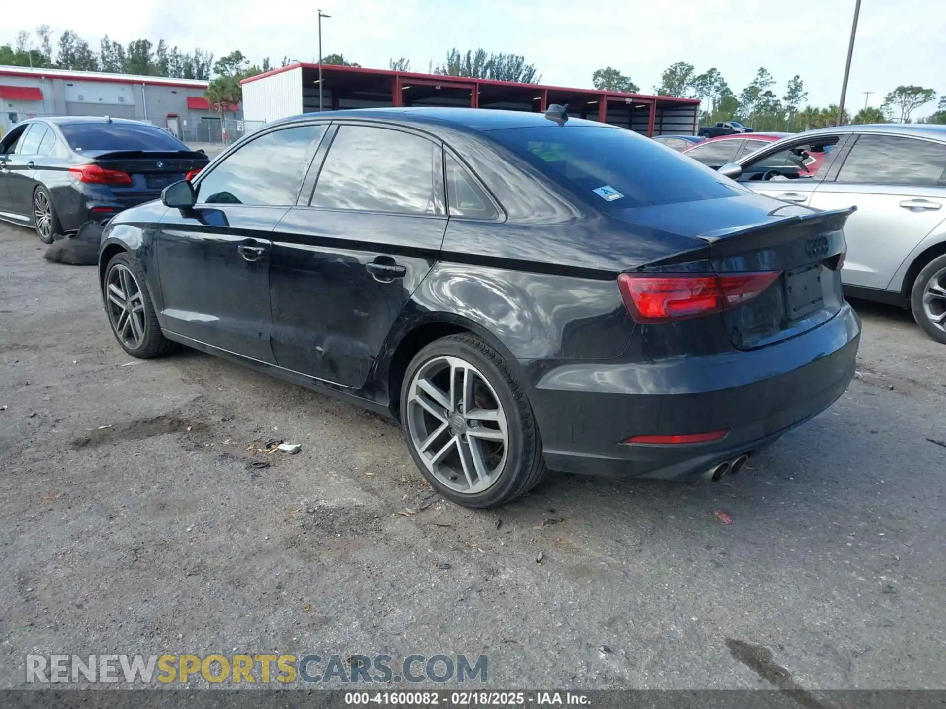 3 Photograph of a damaged car WAUAUGFF1LA032822 AUDI A3 2020