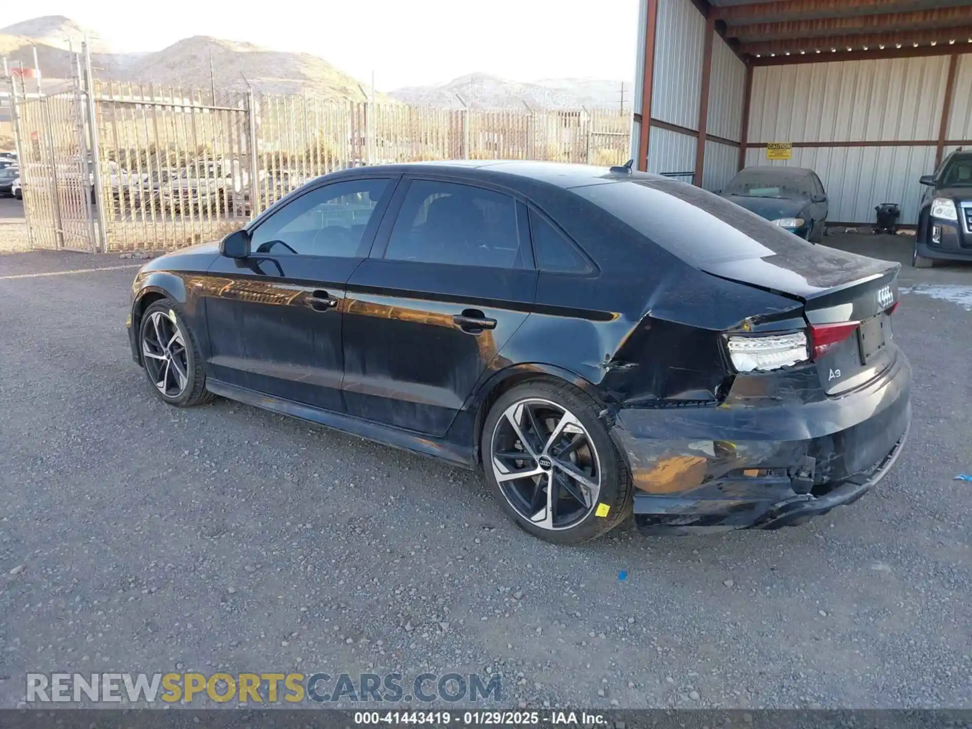 3 Фотография поврежденного автомобиля WAUBEGFF9LA101774 AUDI A3 2020