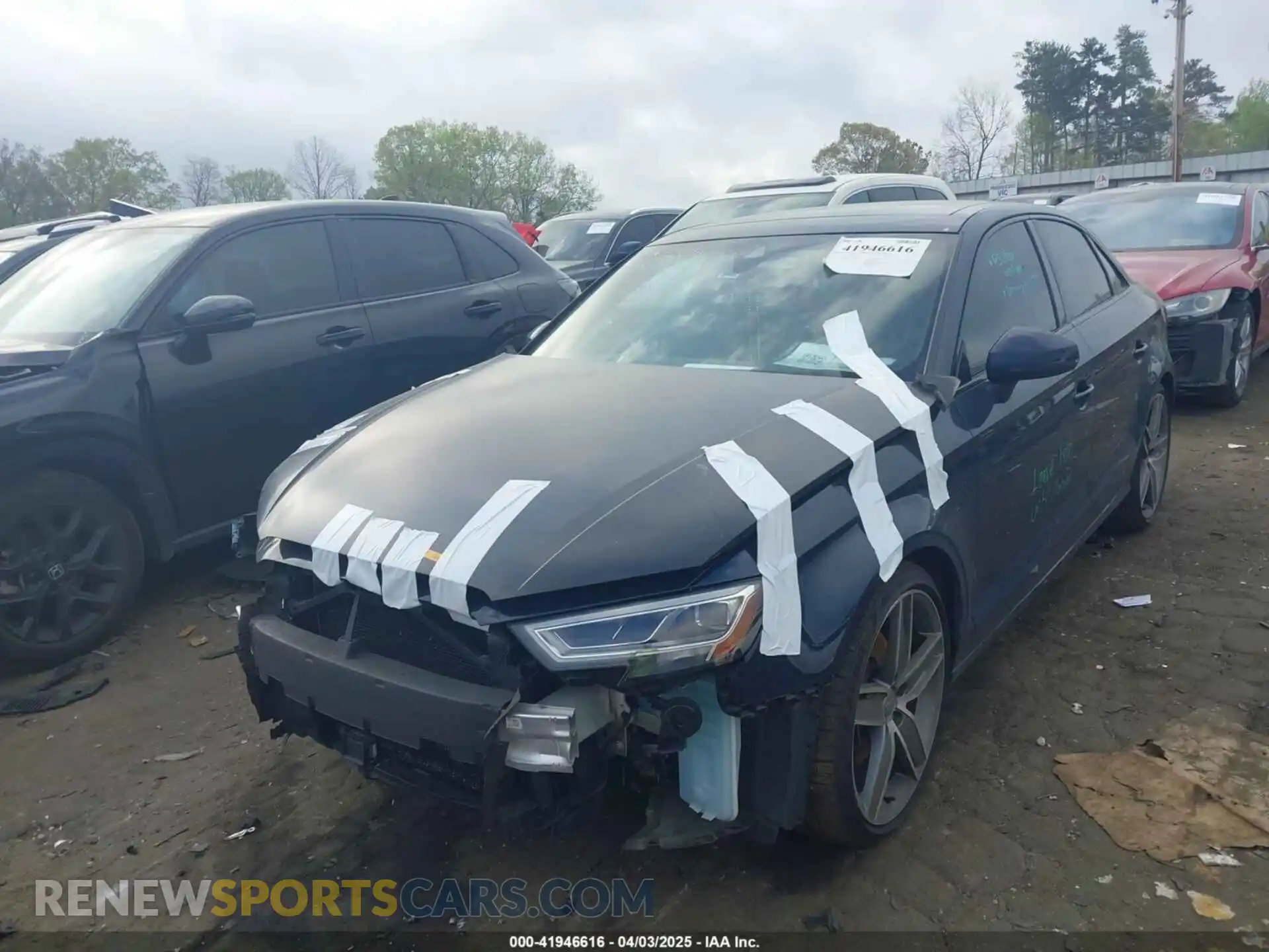 2 Фотография поврежденного автомобиля WAUCUGFF5LA003574 AUDI A3 2020