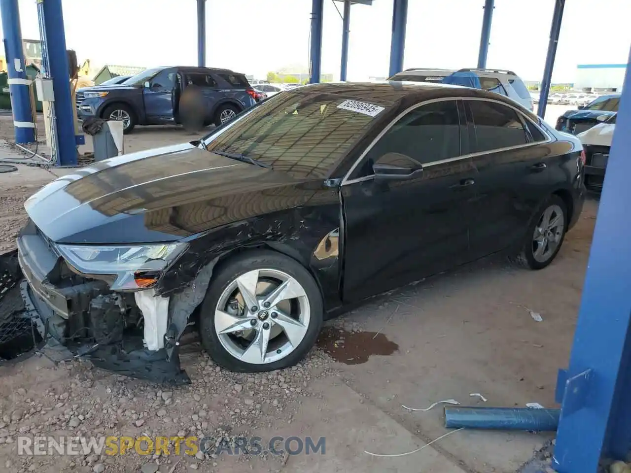 1 Фотография поврежденного автомобиля WAUAUDGY6NA045552 AUDI A3 2022