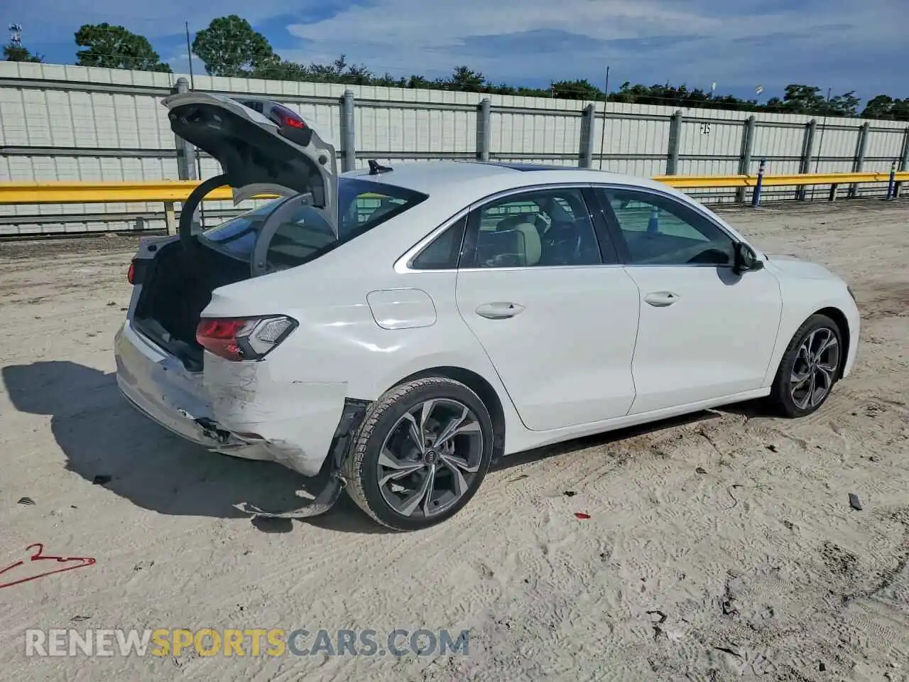 3 fotografías del automóvil dañado WAUAUDGY9NA076682 AUDI A3 2022