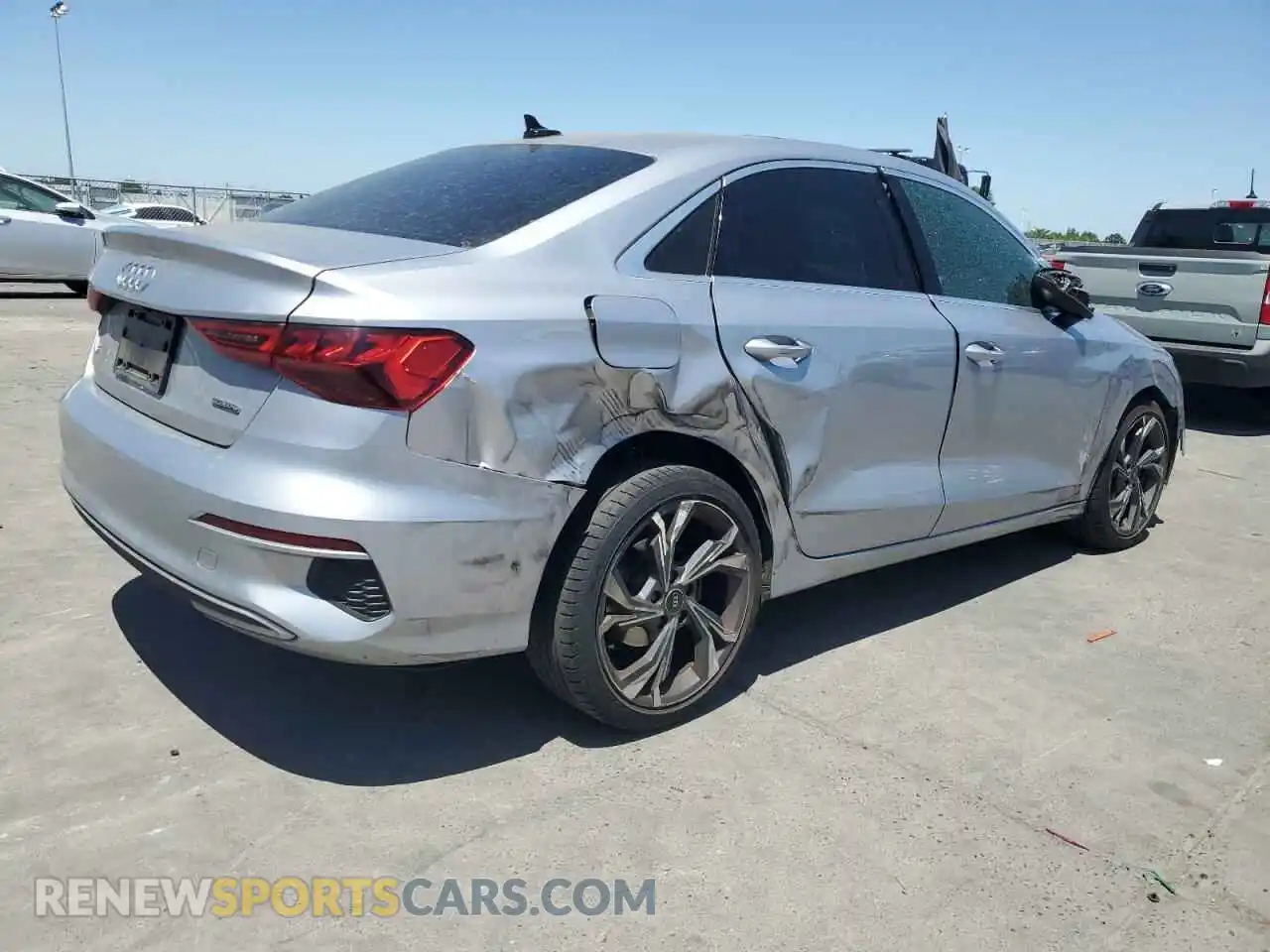3 Фотография поврежденного автомобиля WAUGUDGY1NA066299 AUDI A3 2022