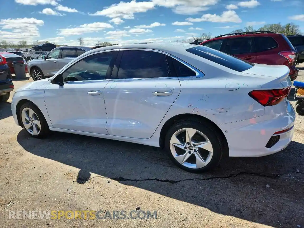 2 Фотография поврежденного автомобиля WAUHUDGY0NA086712 AUDI A3 2022