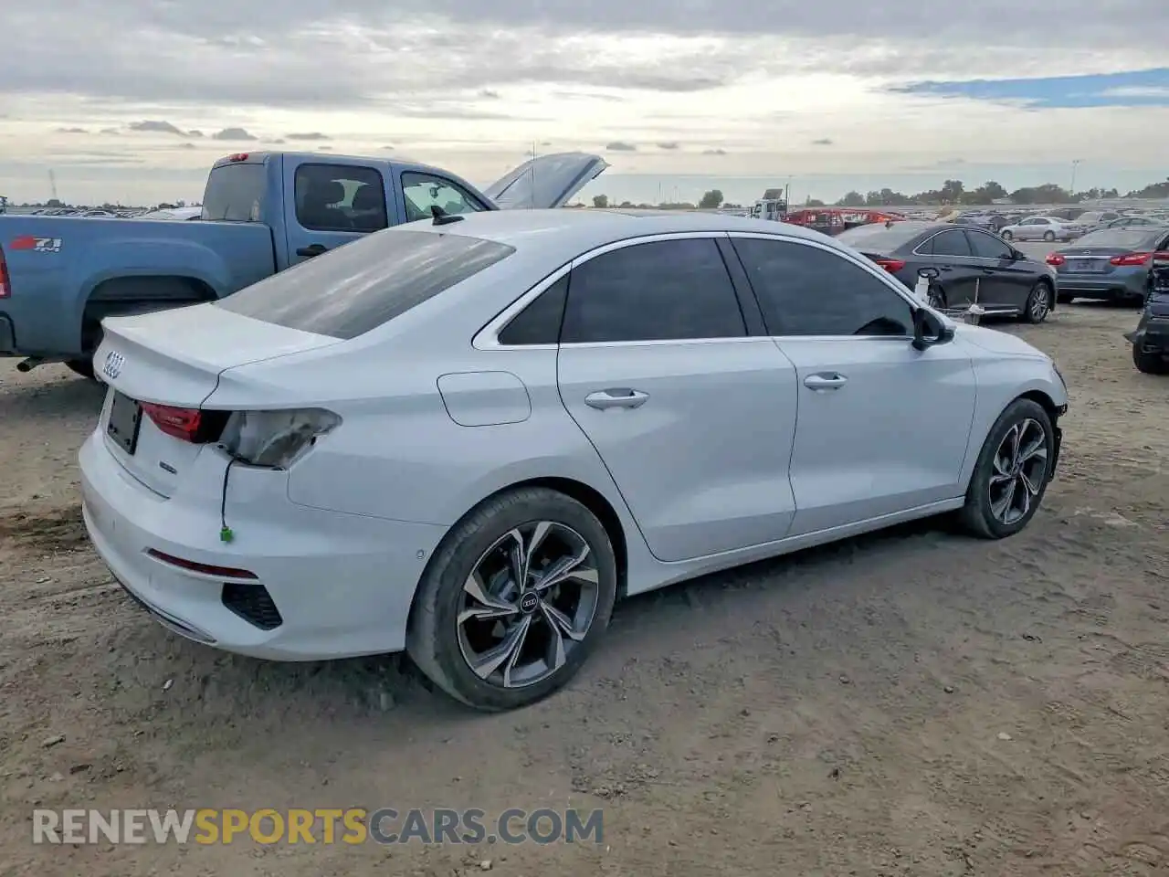 3 fotografías del automóvil dañado WAUHUDGY6NA057523 AUDI A3 2022