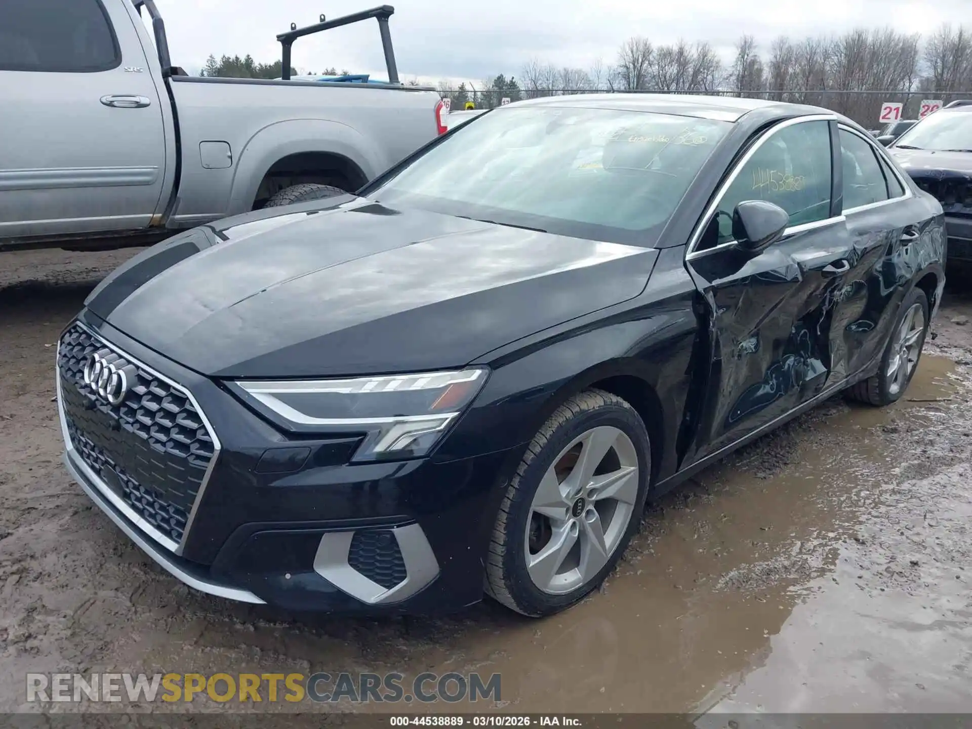 2 Фотография поврежденного автомобиля WAUAUDGY0PA037854 AUDI A3 2023