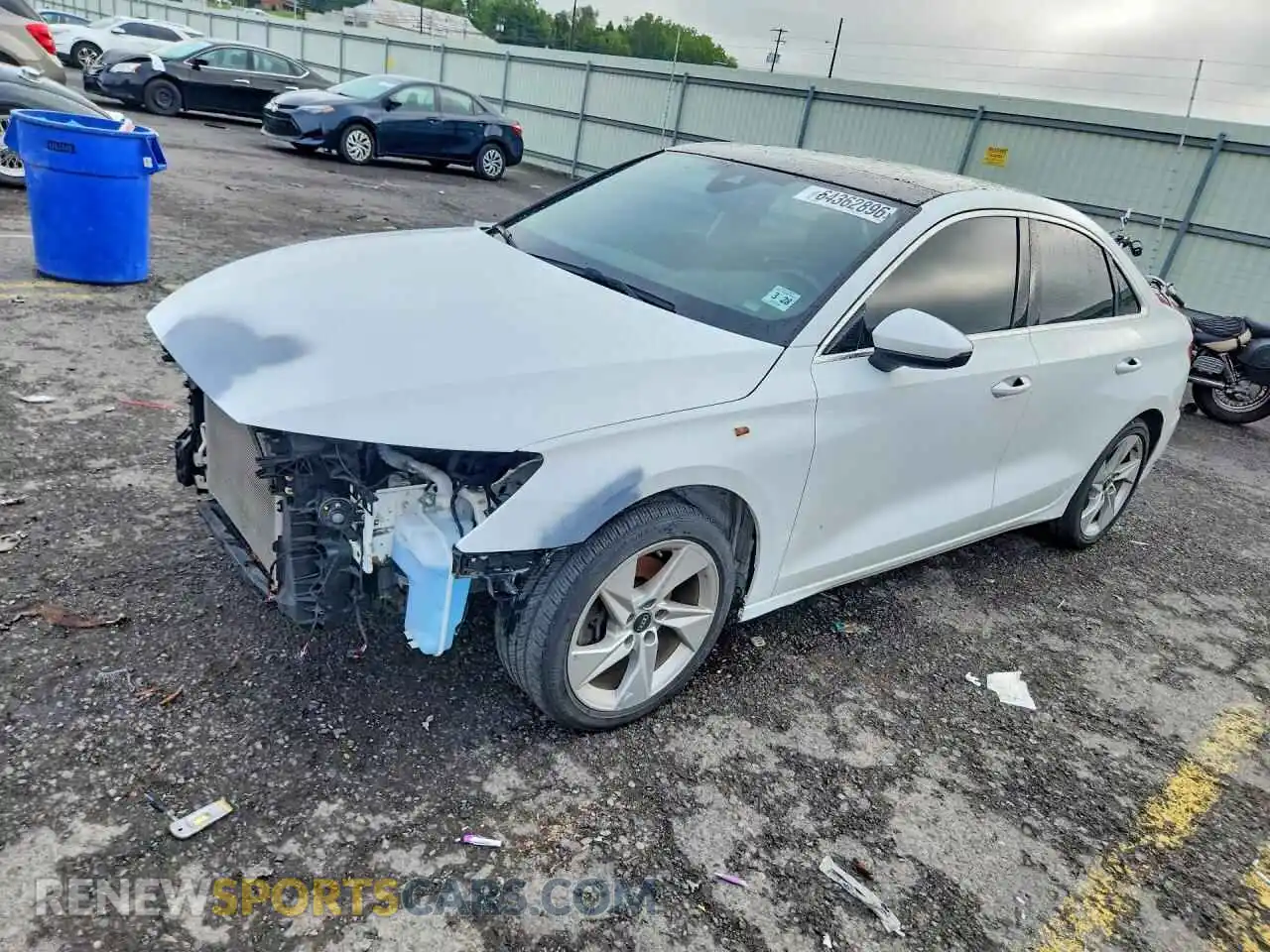 1 Фотография поврежденного автомобиля WAUAUDGY8PA020915 AUDI A3 2023