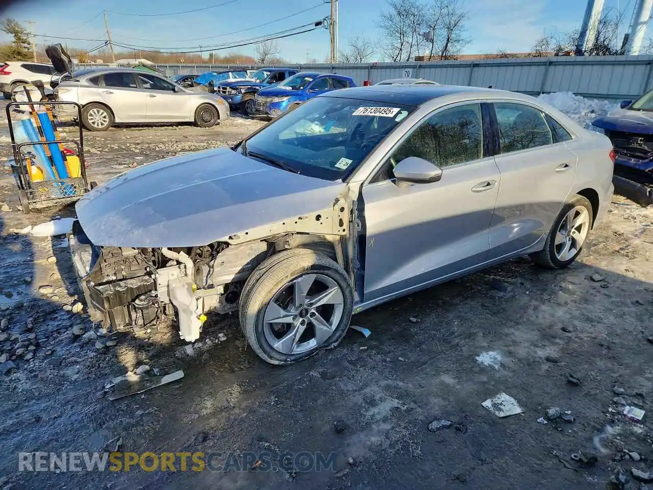 1 Фотография поврежденного автомобиля WAUAUDGY9PA044365 AUDI A3 2023