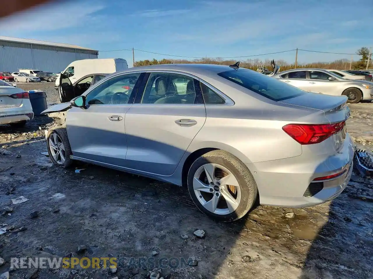 2 Фотография поврежденного автомобиля WAUAUDGY9PA044365 AUDI A3 2023