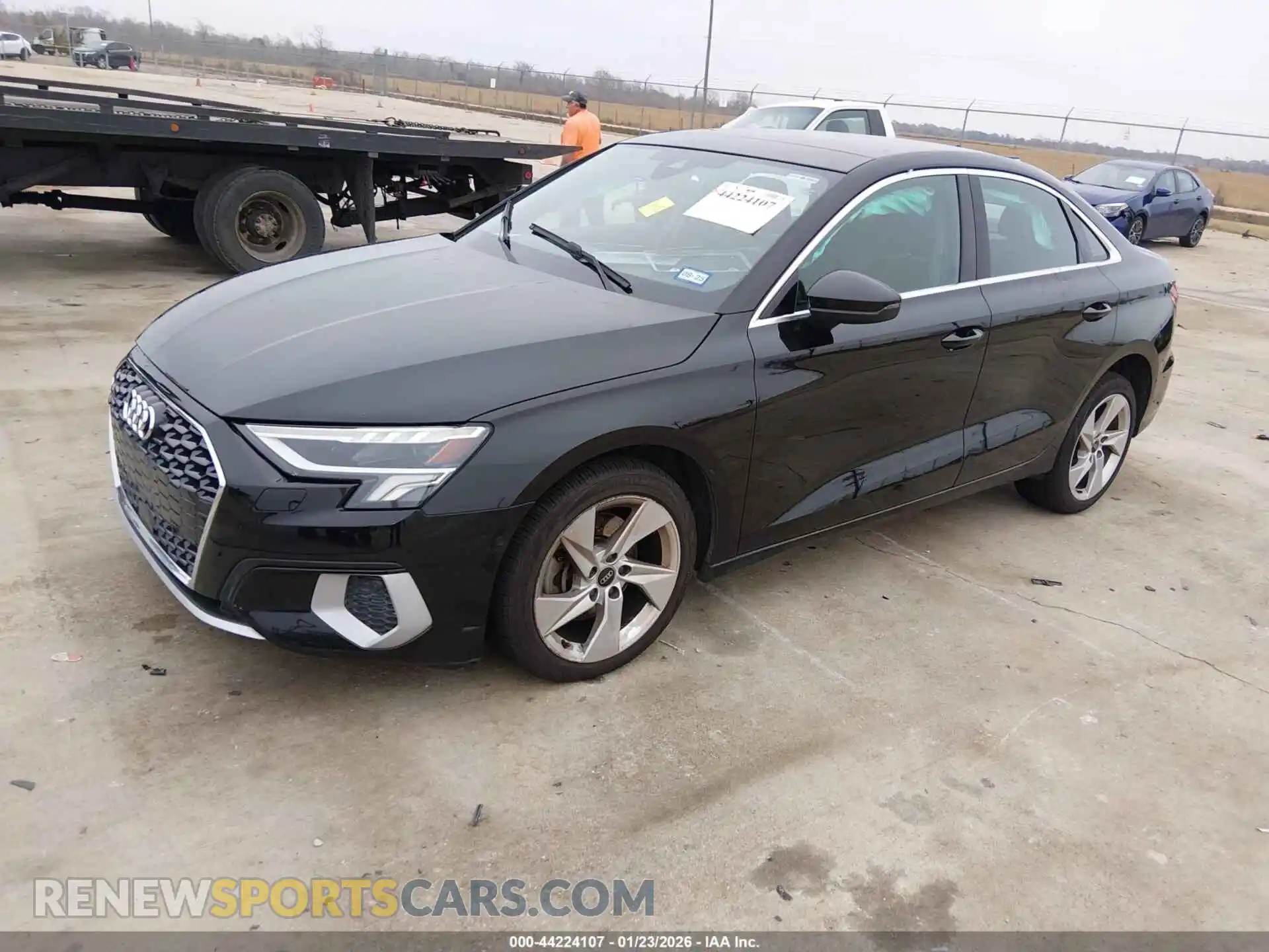 2 Фотография поврежденного автомобиля WAUGUDGY7PA148203 AUDI A3 2023