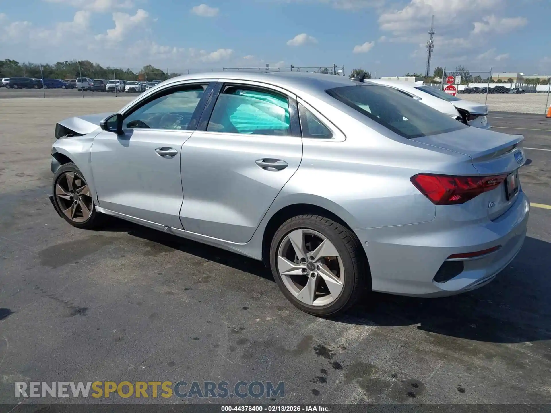 3 Фотография поврежденного автомобиля WAUHUDGY2PA071454 AUDI A3 2023