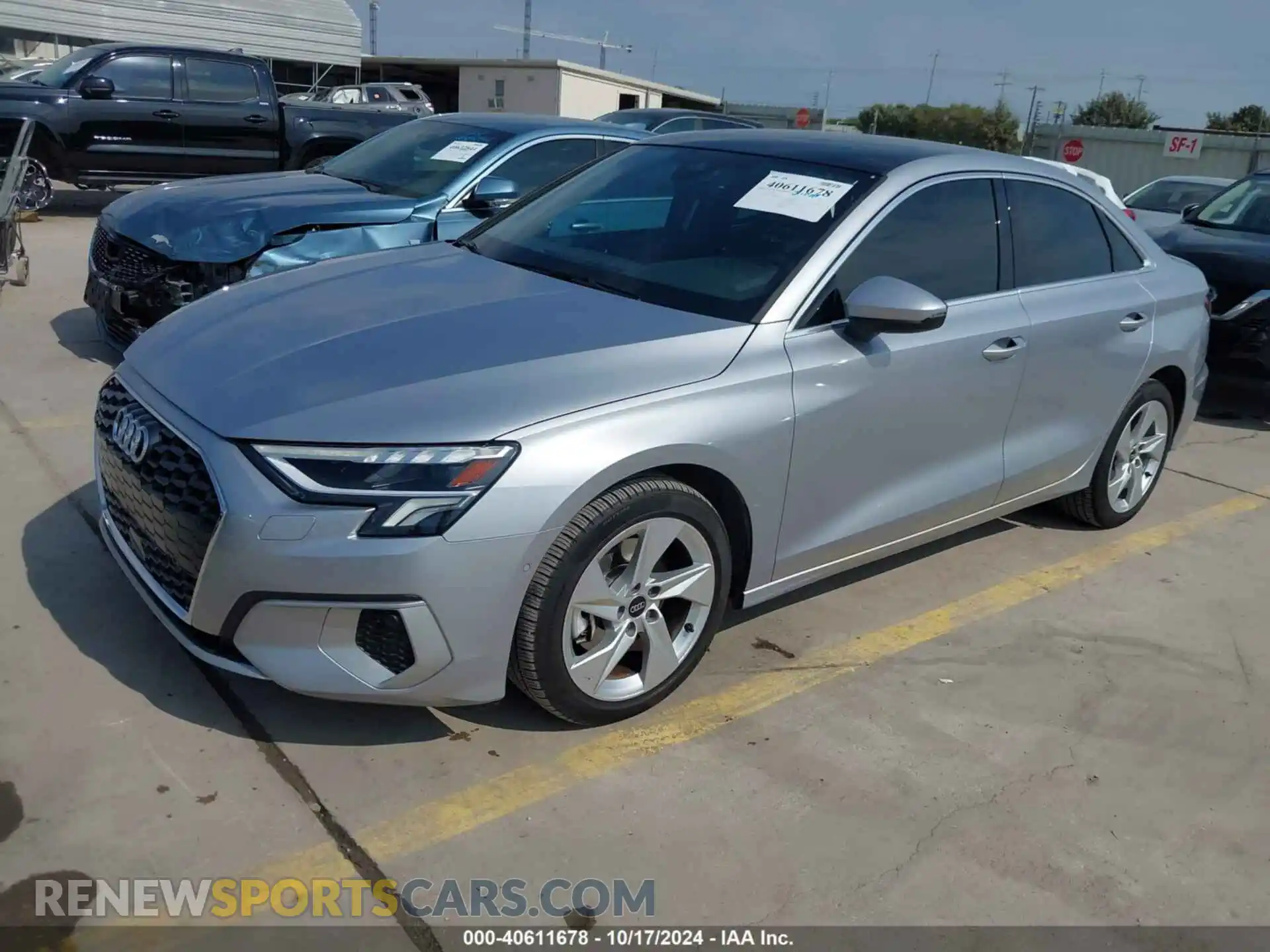 2 fotografías del automóvil dañado WAUHUDGY8PA080207 AUDI A3 2023