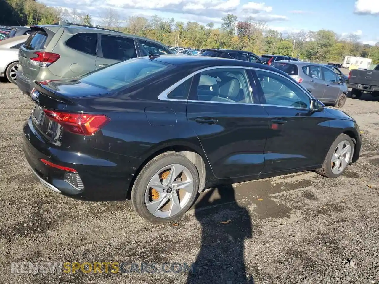 3 fotografías del automóvil dañado WAUHUDGYXPA061996 AUDI A3 2023