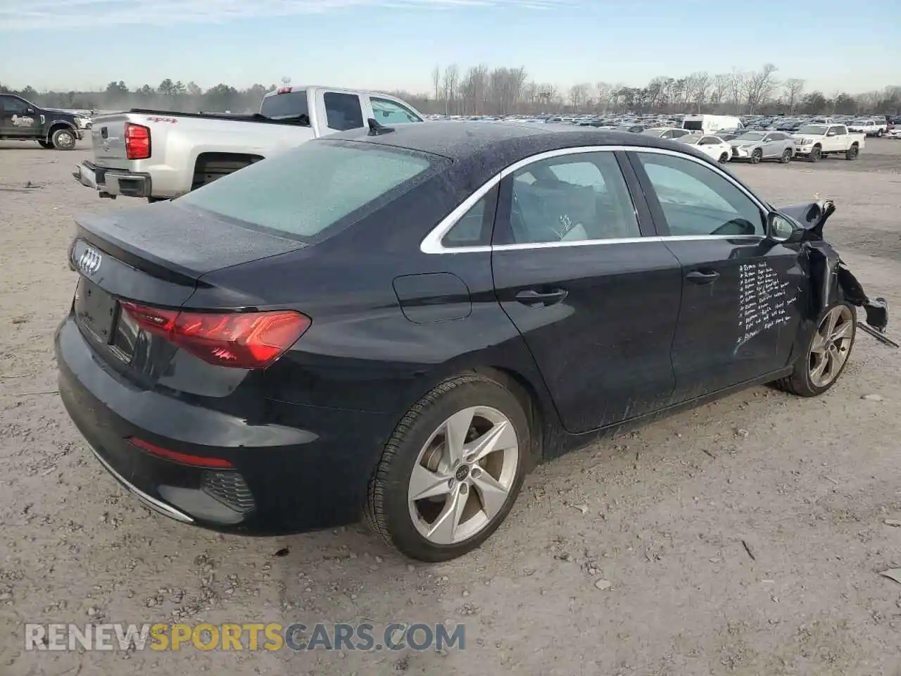 3 Фотография поврежденного автомобиля WAUAUDGY3RA059494 AUDI A3 2024