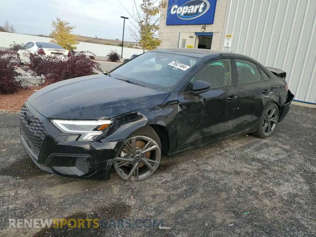 1 Фотография поврежденного автомобиля WAUHUDGY0RA125546 AUDI A3 2024