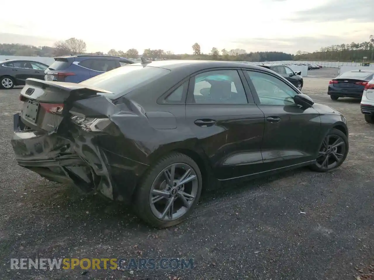 3 Фотография поврежденного автомобиля WAUHUDGY0RA125546 AUDI A3 2024