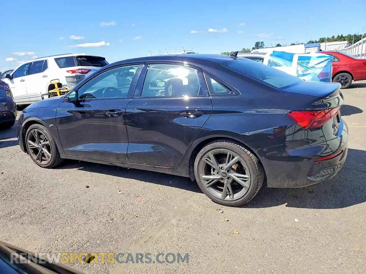 2 Фотография поврежденного автомобиля WAUHUDGY7RA088026 AUDI A3 2024