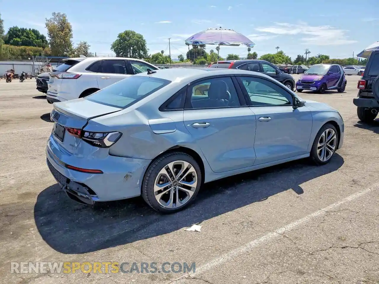 3 fotografías del automóvil dañado WAUGUDGY9TA031975 AUDI A3 2026