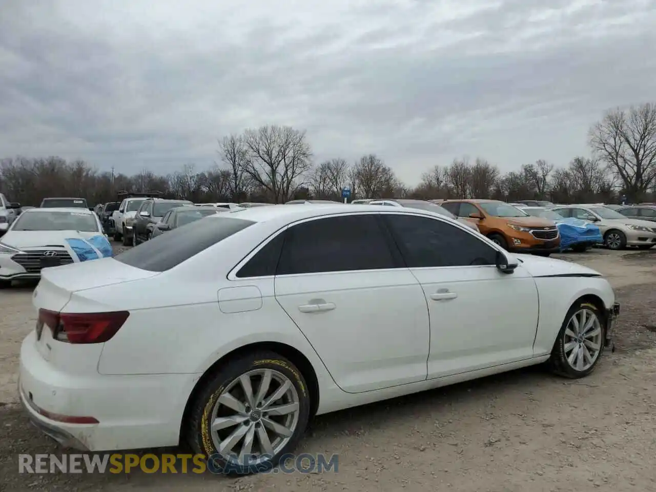 3 Photograph of a damaged car WAUANAF47KN010887 AUDI A4 2019