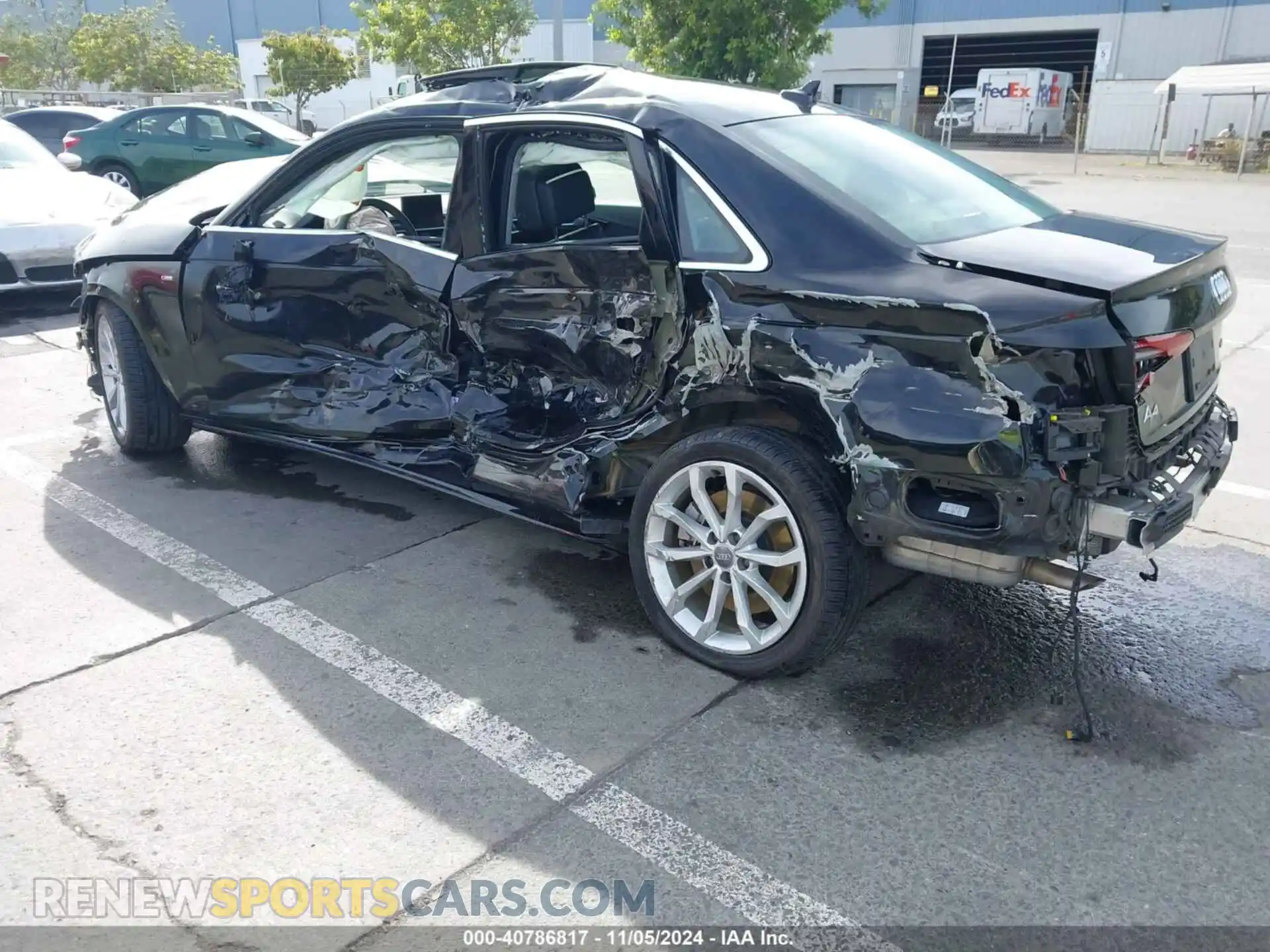 3 fotografías del automóvil dañado WAUDNAF46KN013468 AUDI A4 2019