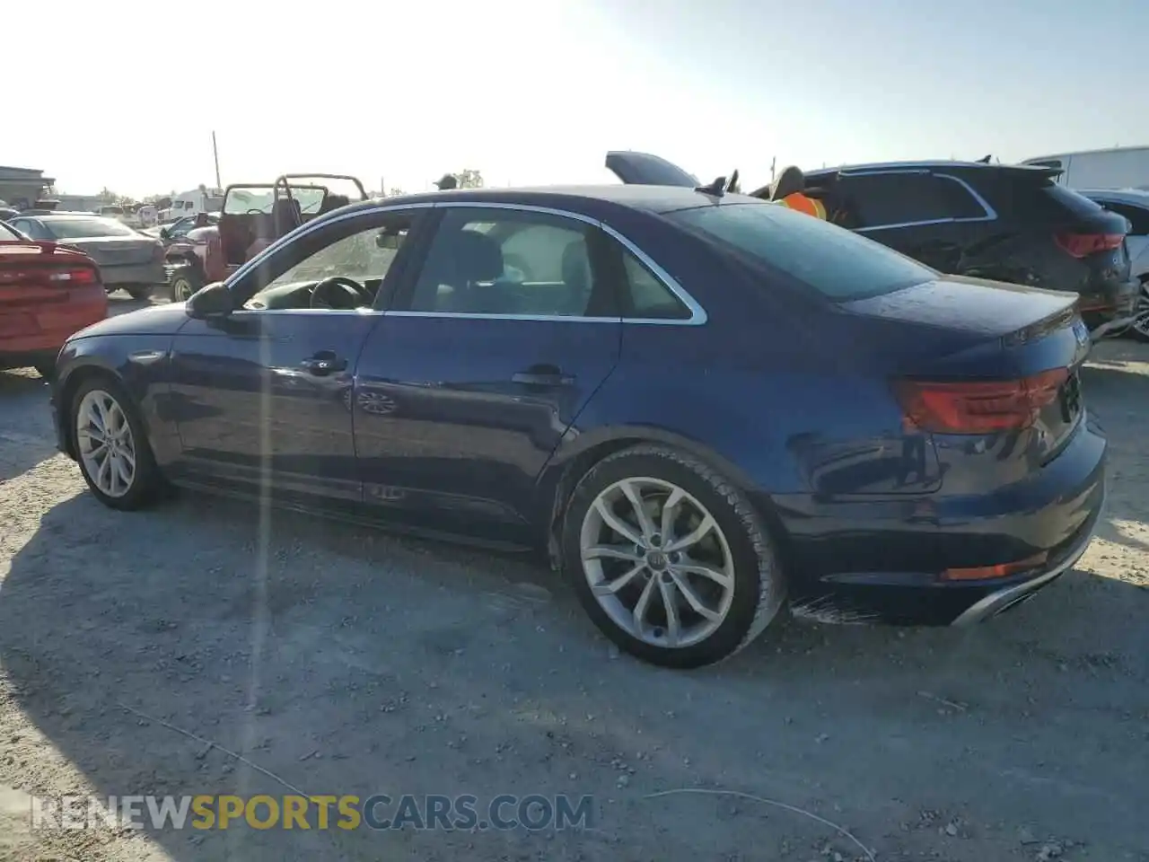 2 fotografías del automóvil dañado WAUDNAF4XKA004649 AUDI A4 2019