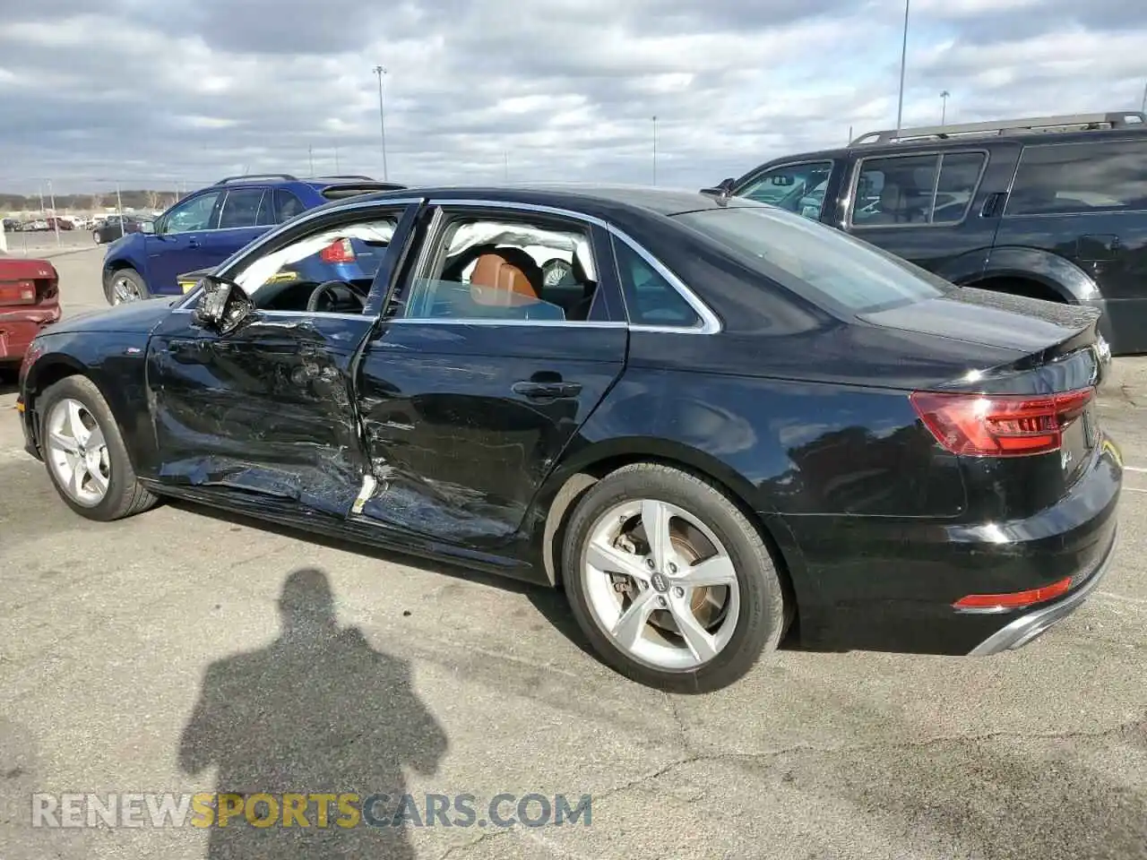 2 Photograph of a damaged car WAUDNAF4XKA012315 AUDI A4 2019
