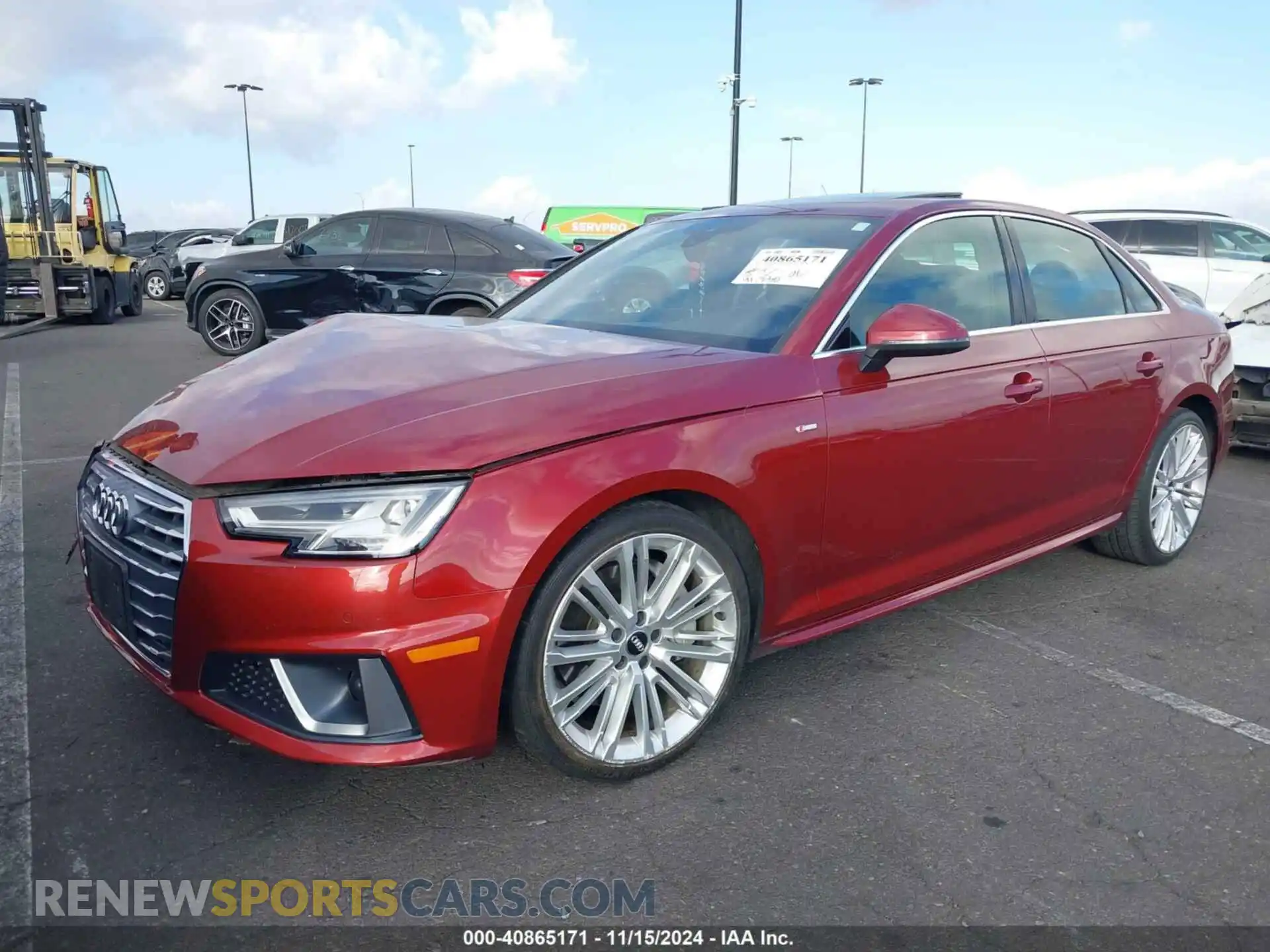 2 fotografías del automóvil dañado WAUENAF40KA067487 AUDI A4 2019