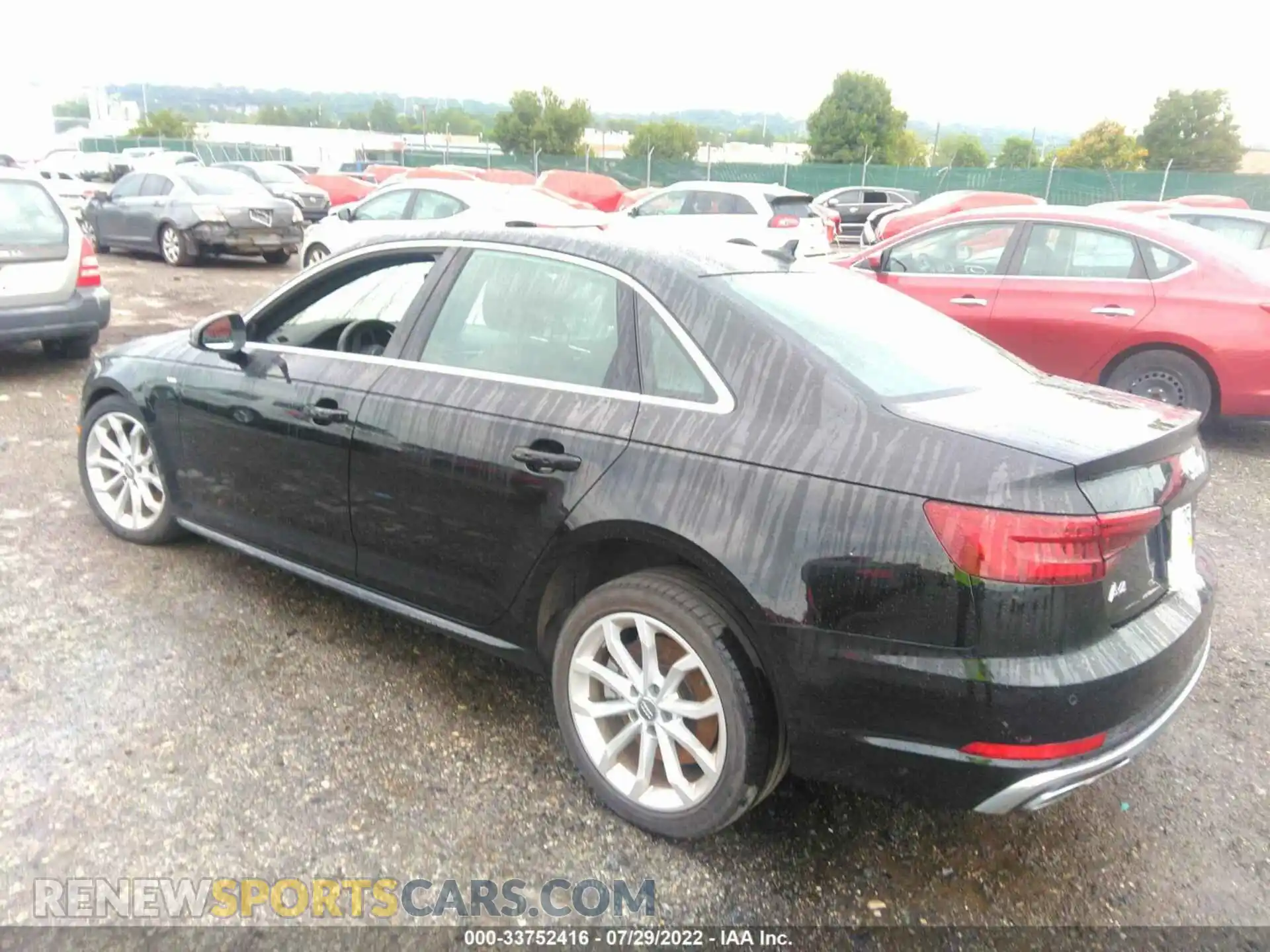 3 fotografías del automóvil dañado WAUENAF41KA055557 AUDI A4 2019