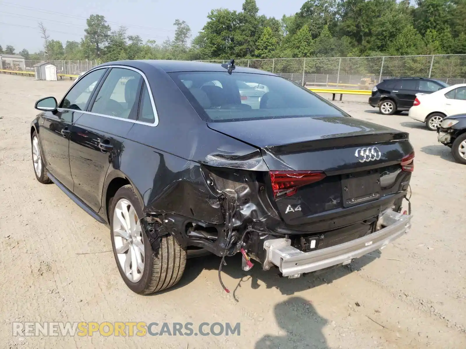 3 fotografías del automóvil dañado WAUENAF47KA020747 AUDI A4 2019