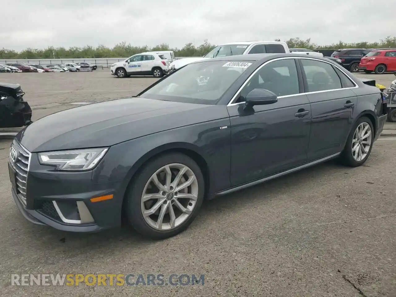 1 Фотография поврежденного автомобиля WAUENAF47KN005979 AUDI A4 2019