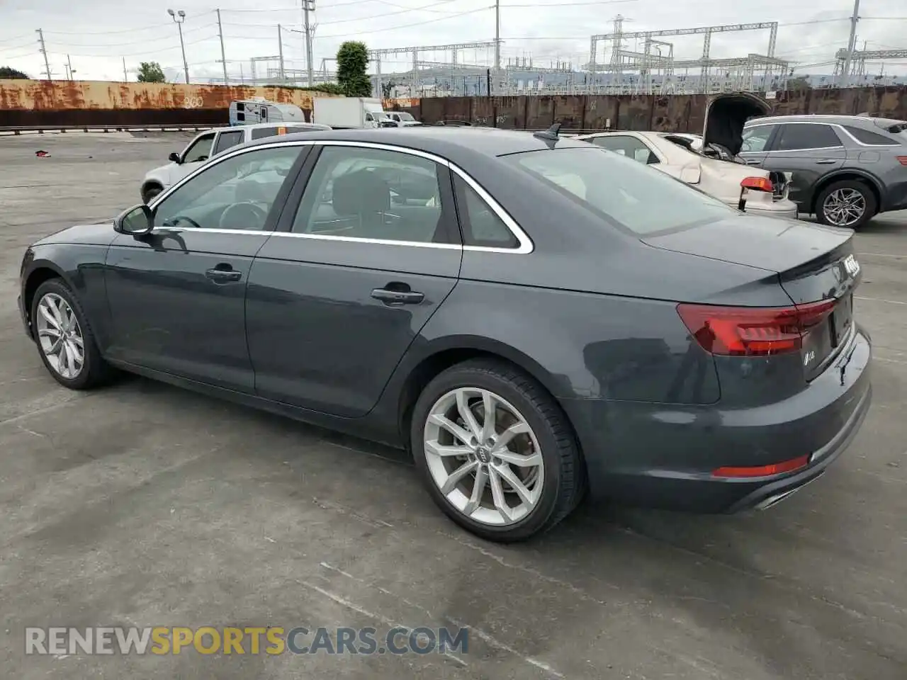 2 Фотография поврежденного автомобиля WAUGMAF40KN005026 AUDI A4 2019