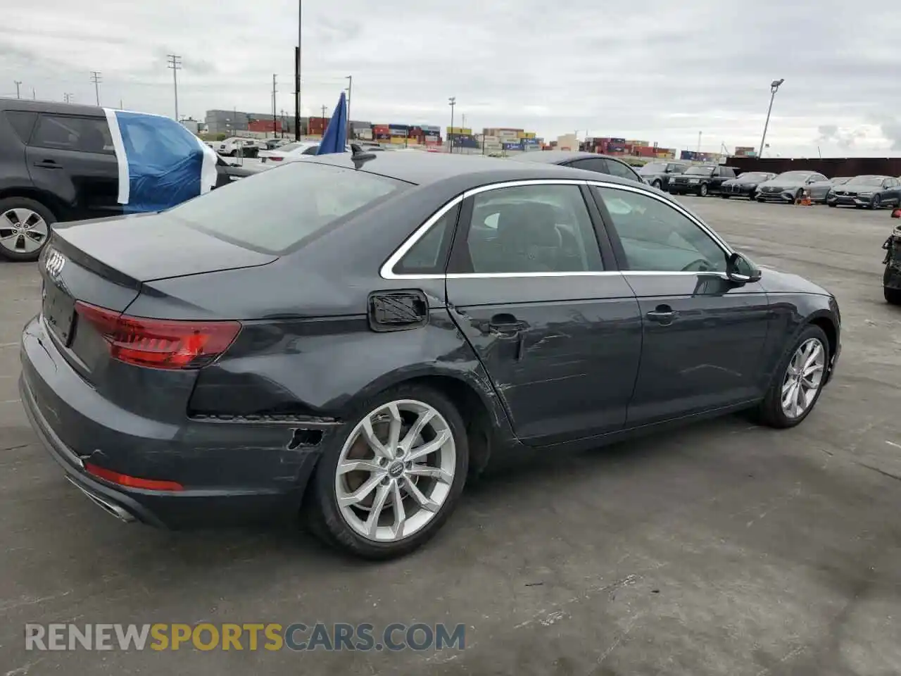 3 Фотография поврежденного автомобиля WAUGMAF40KN005026 AUDI A4 2019
