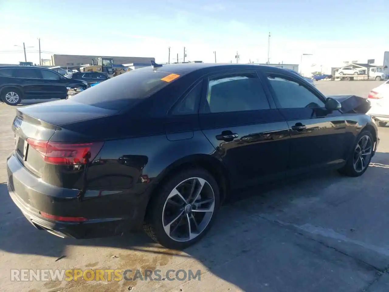 3 fotografías del automóvil dañado WAUGMAF46KA113691 AUDI A4 2019