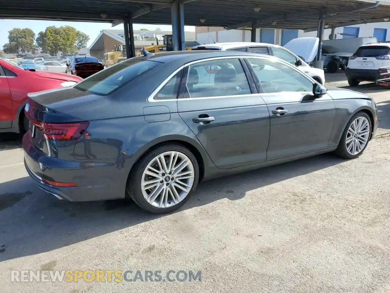 3 fotografías del automóvil dañado WAUHMAF46KA107832 AUDI A4 2019
