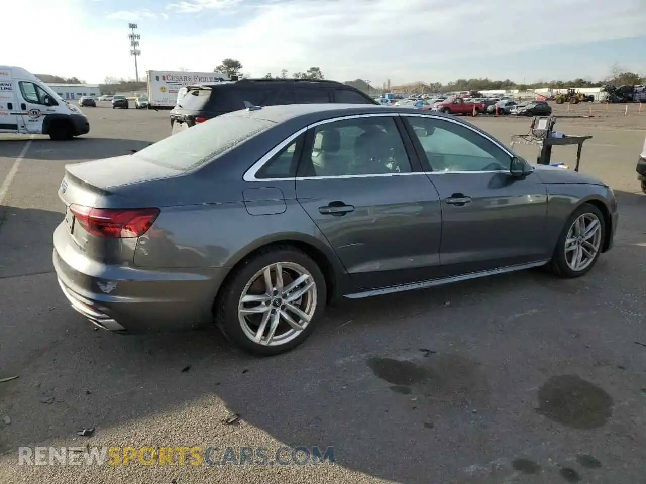 3 Фотография поврежденного автомобиля WAUENAF40LA073243 AUDI A4 2020