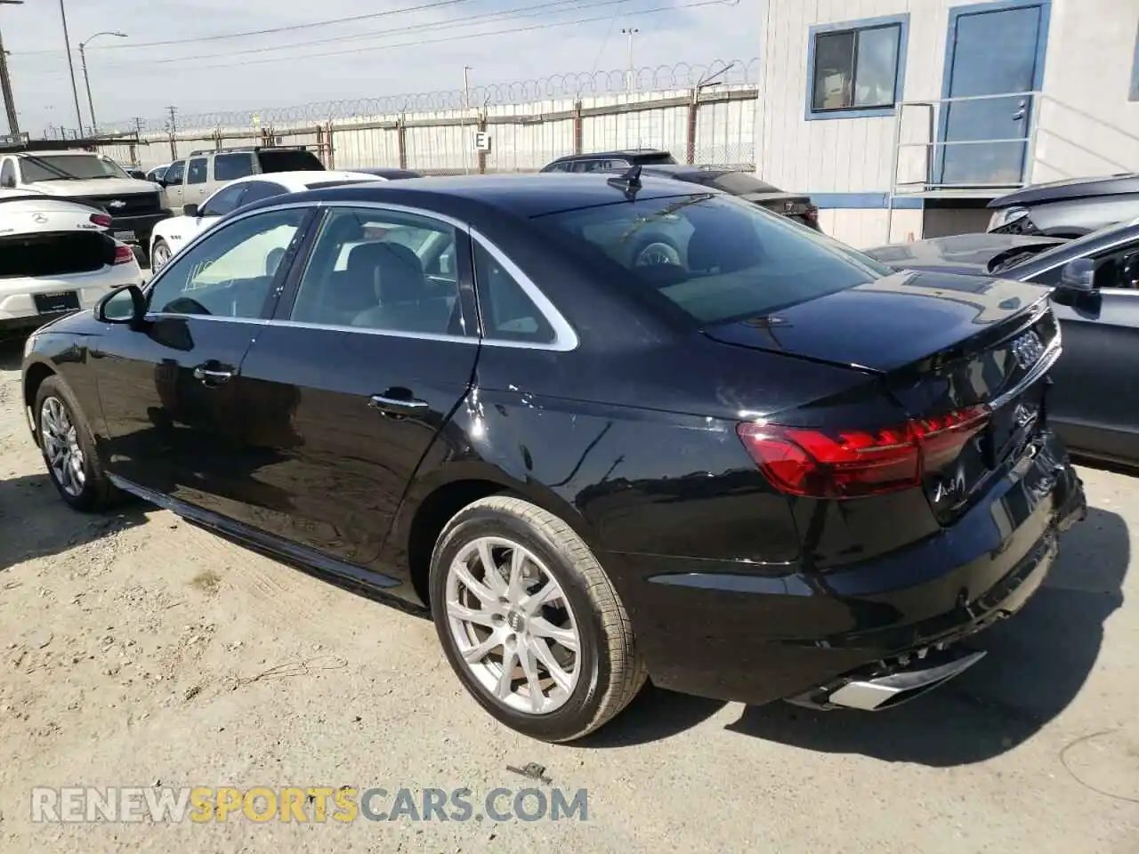 3 Фотография поврежденного автомобиля WAUGMAF42LN003862 AUDI A4 2020
