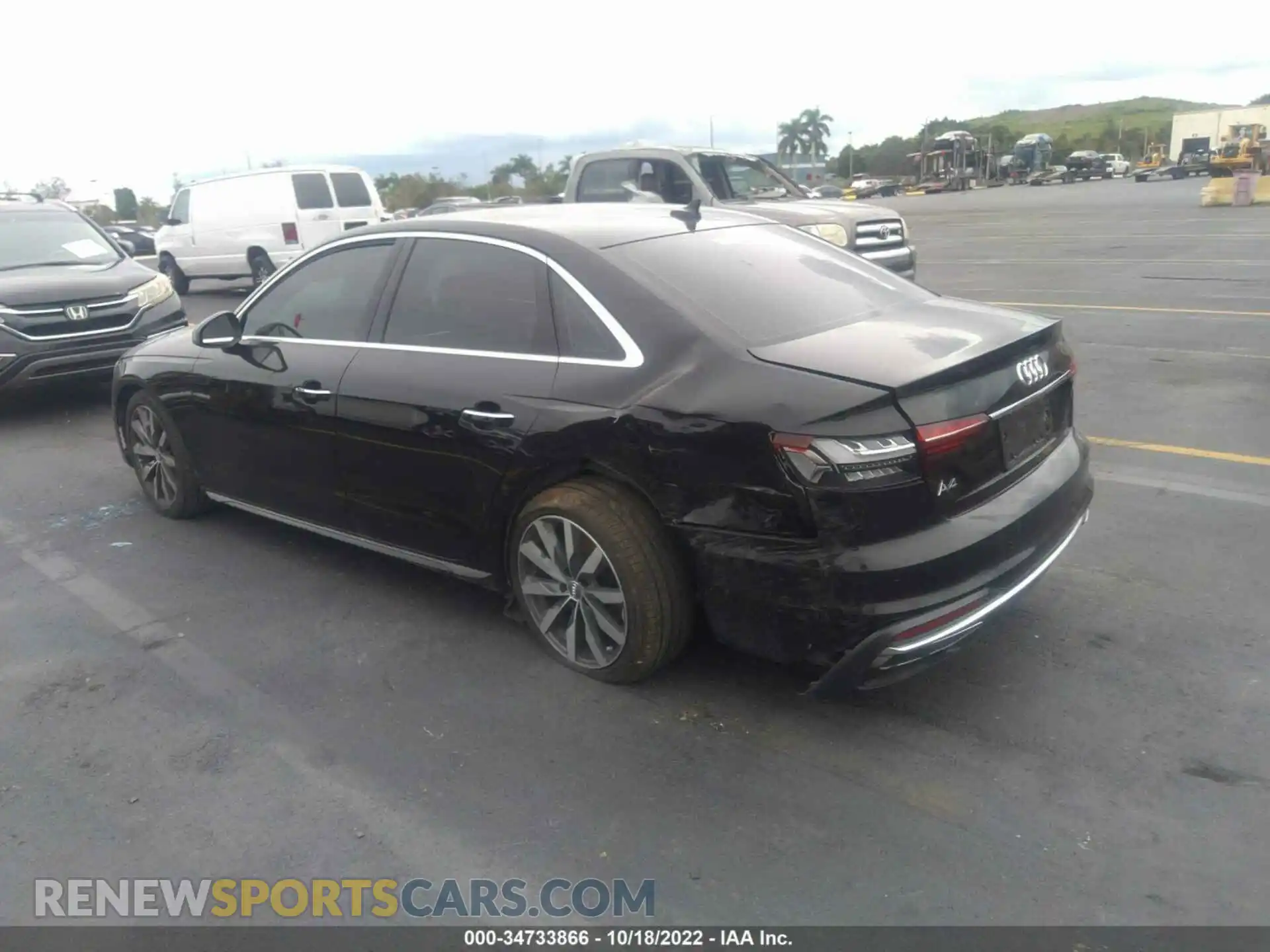 3 Фотография поврежденного автомобиля WAUHMAF47LN007281 AUDI A4 2020