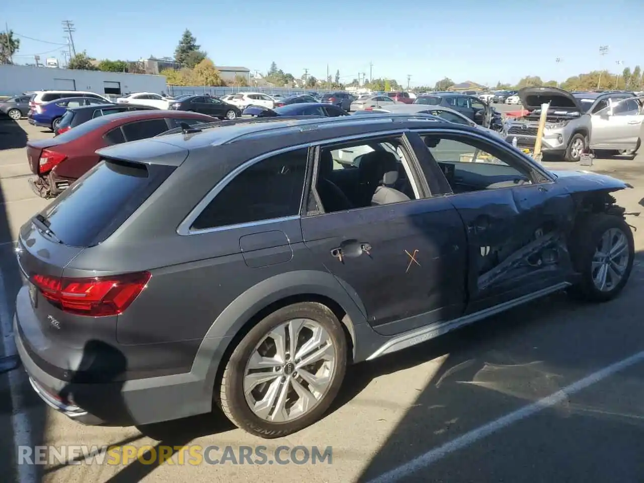 3 fotografías del automóvil dañado WA18AAF45MA035983 AUDI A4 2021
