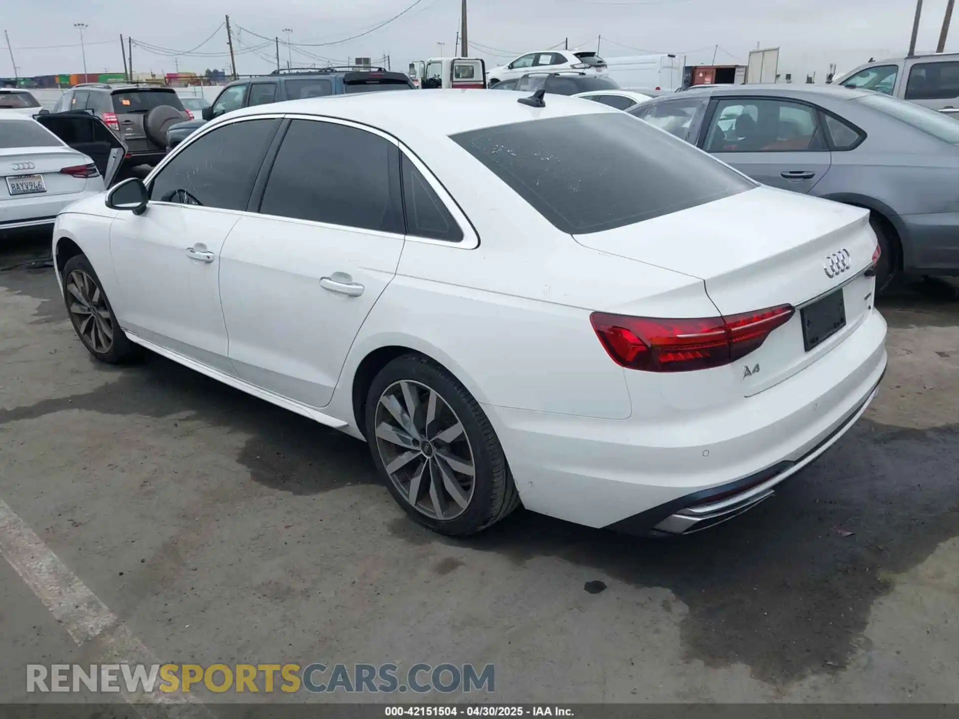 3 Photograph of a damaged car WAUABAF46MA051529 AUDI A4 2021