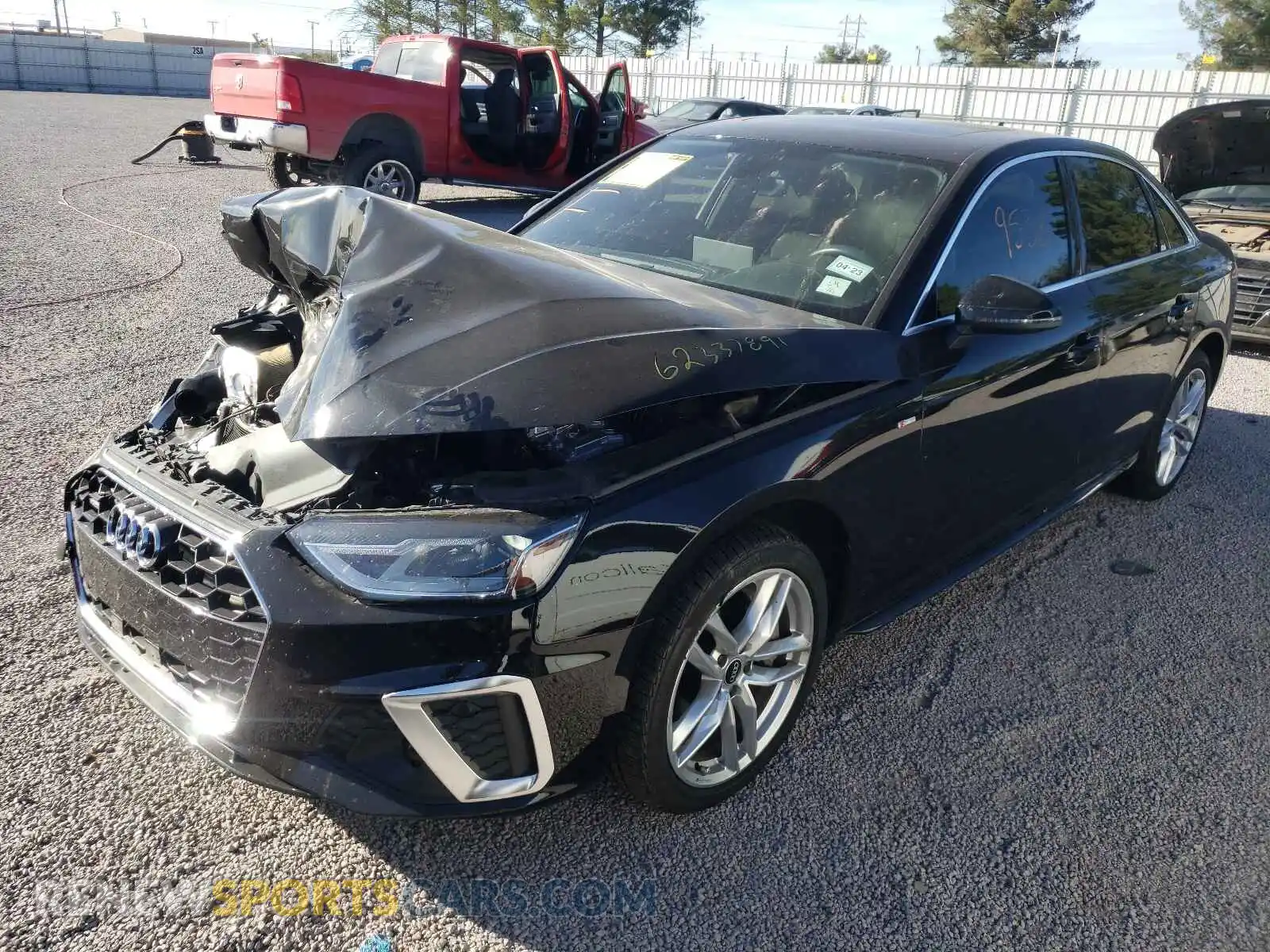 2 Фотография поврежденного автомобиля WAUDAAF41MA044827 AUDI A4 2021