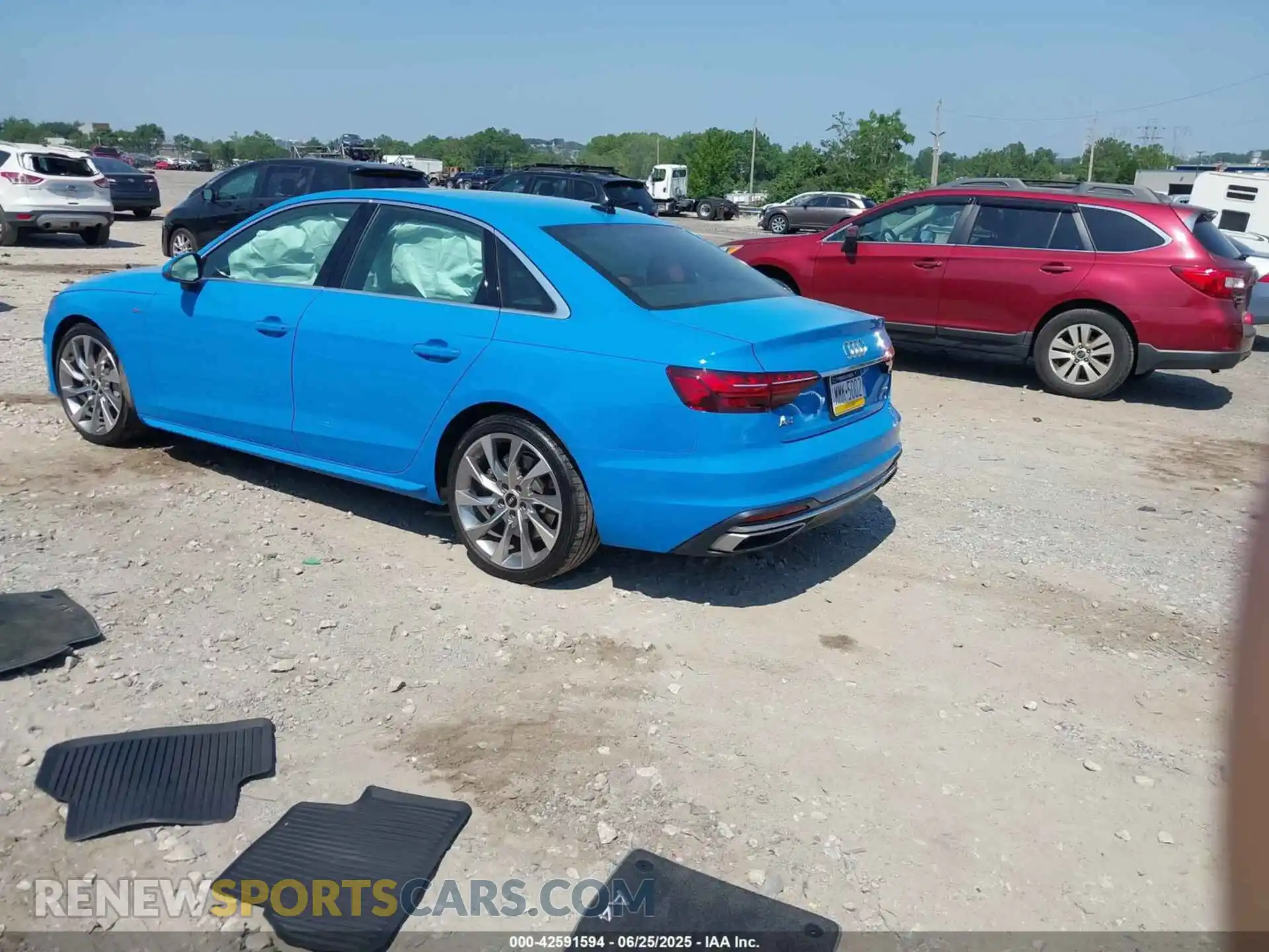 3 Photograph of a damaged car WAUEAAF42MN010750 AUDI A4 2021