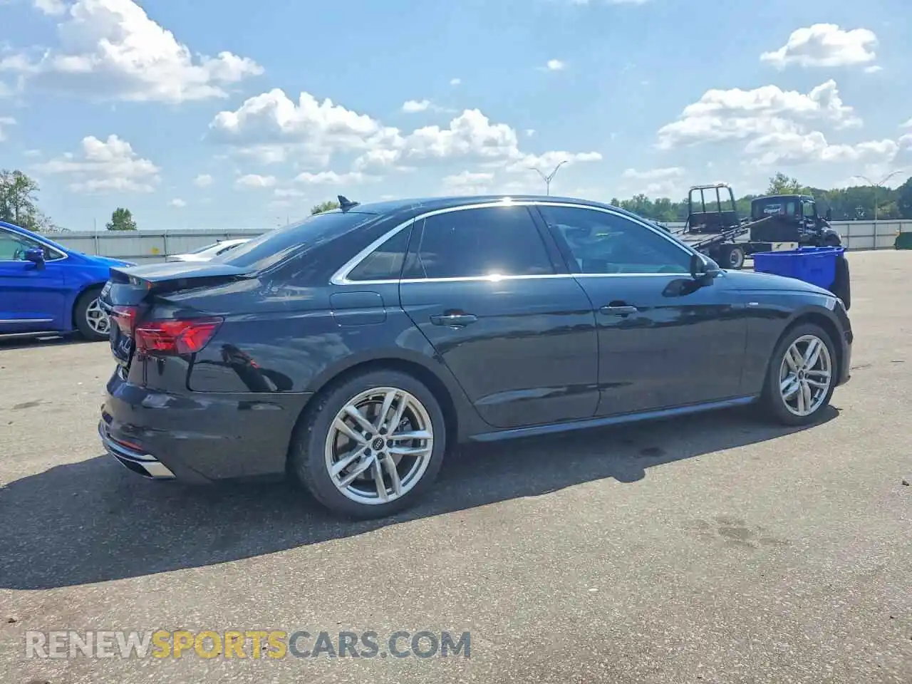 3 fotografías del automóvil dañado WAUEAAF42MN015950 AUDI A4 2021