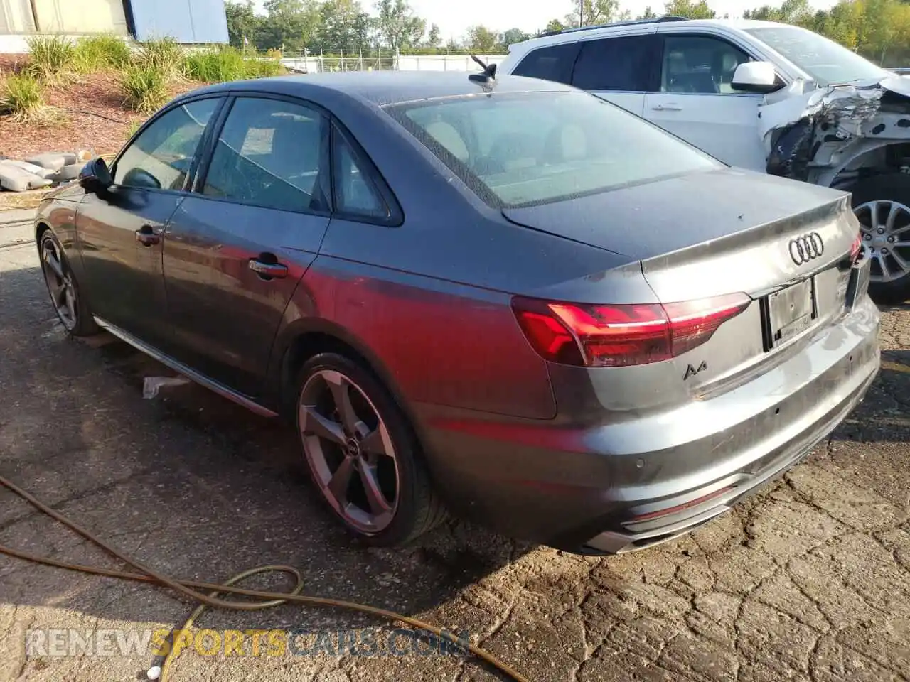 2 Photograph of a damaged car WAUEAAF44MN016033 AUDI A4 2021