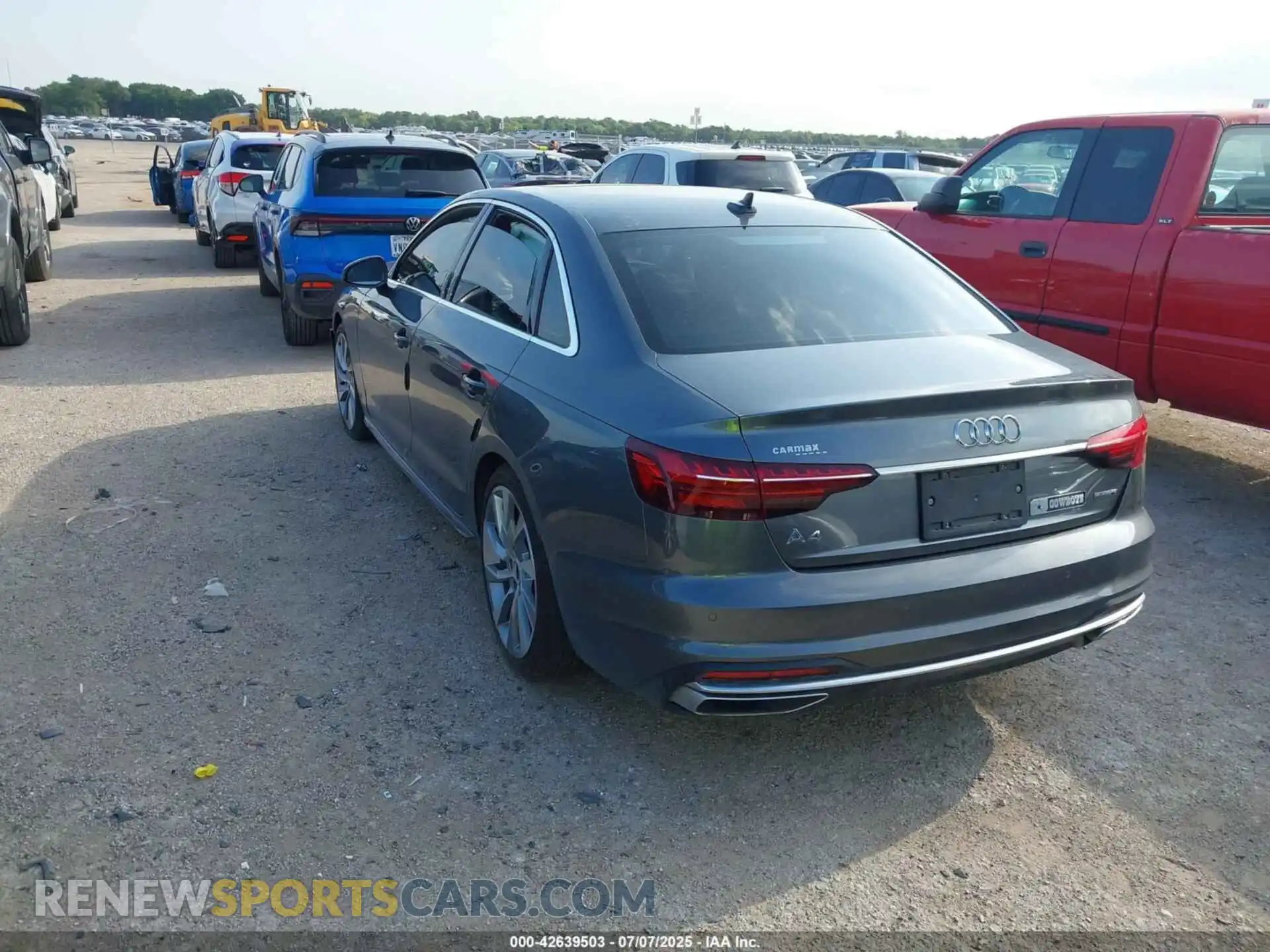 3 Photograph of a damaged car WAUEAAF45MN005395 AUDI A4 2021