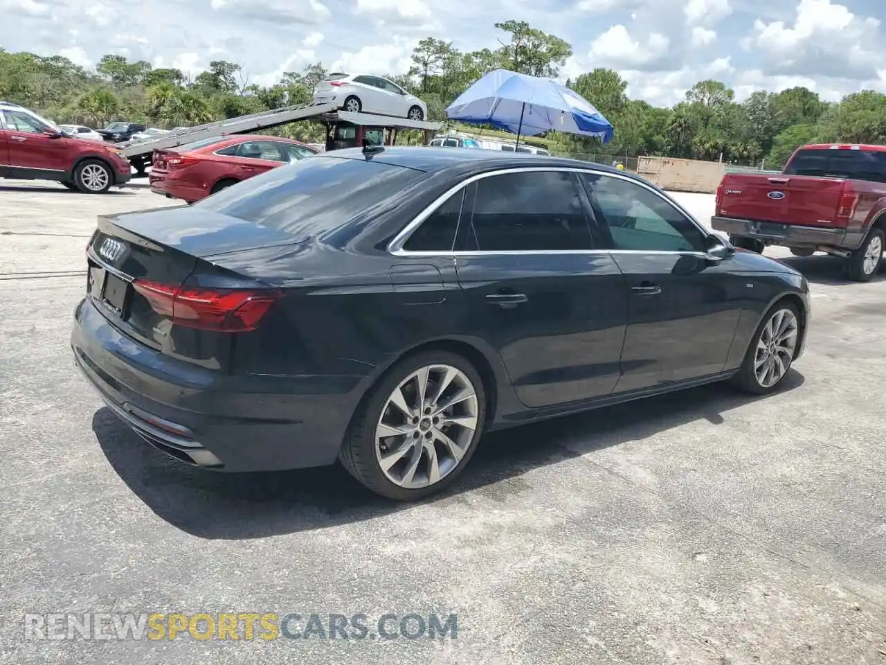 3 fotografías del automóvil dañado WAUEAAF45MN011777 AUDI A4 2021
