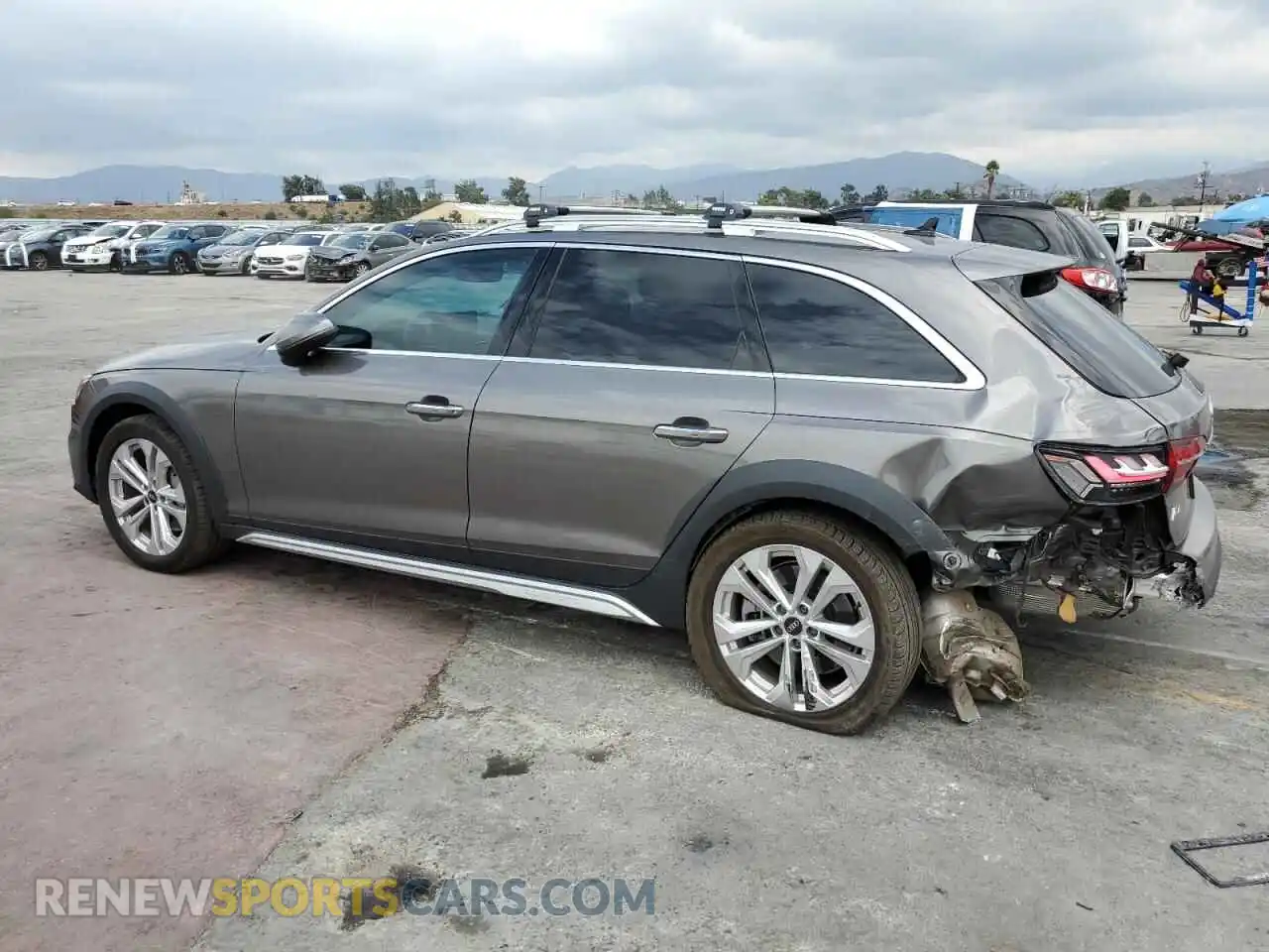 2 Photograph of a damaged car WA18AAF48NA017415 AUDI A4 2022